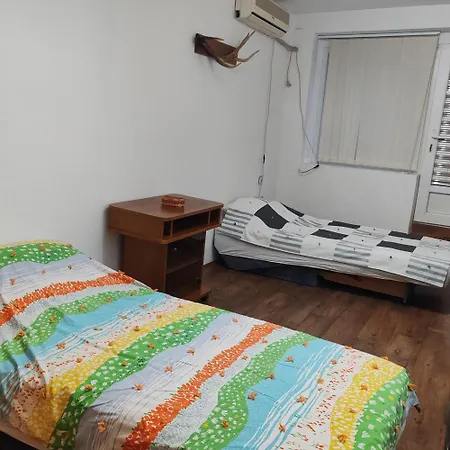 Merak Stan Na Dan Βράνιε