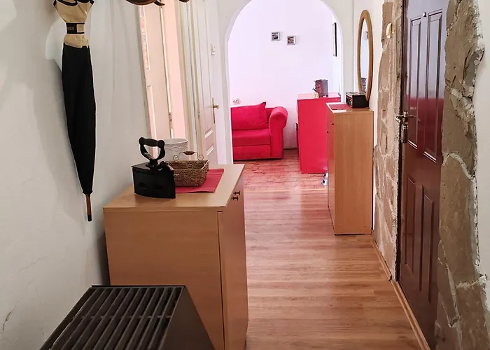 Apartment Merak Stan Na Dan